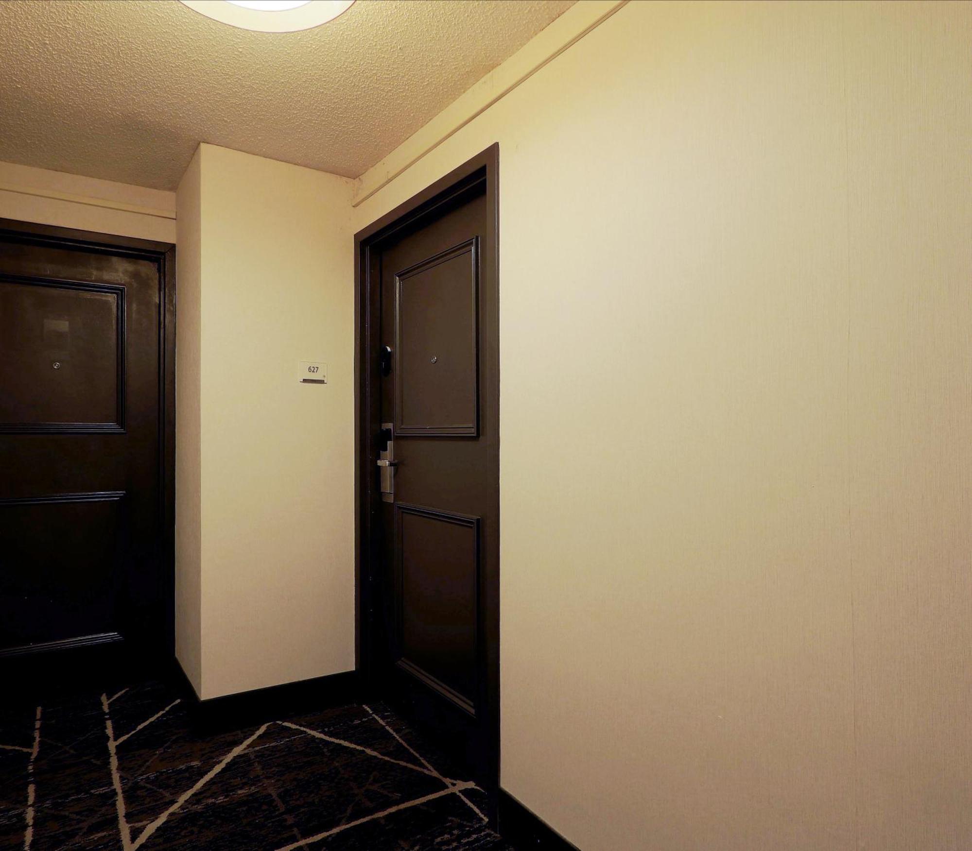 Convention Center Executive Properties Free Indoor Parking Baltimore Buitenkant foto